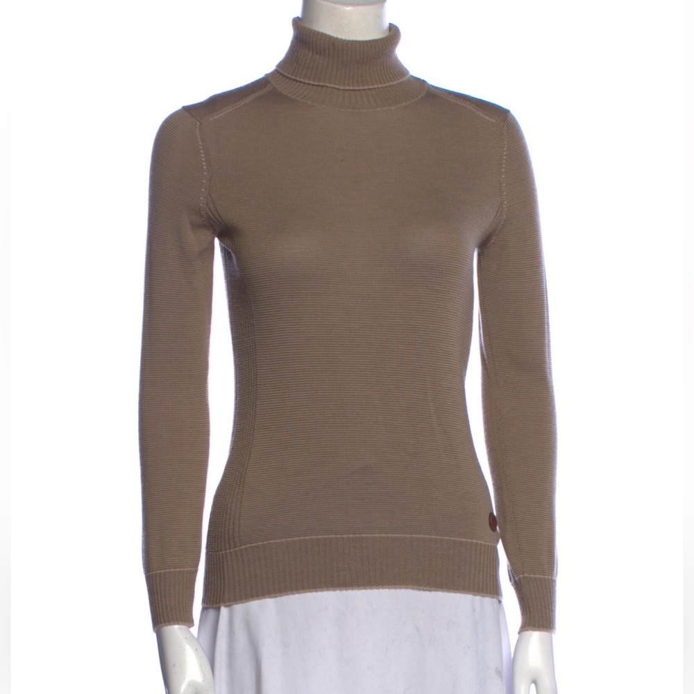 Gucci Turtleneck Sweater perfect condition